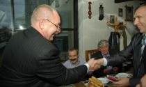 Вручение медали Барбаянову К.А.
