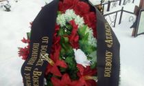 Разведчики на кладбище у НШ М.Мамаджанова 